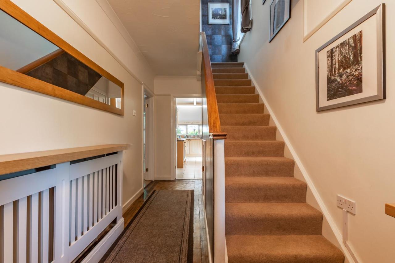 Cheerful 3-Bedroom Douglas House With Patio Southampton Exterior photo